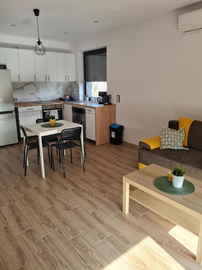 Apartamenty Josef Zbroslawice Exterior foto
